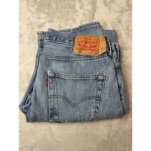 Levi’s 501 Jeans W33 L32 Light Wash Button Fly Distressed Hem USA Classic Fit